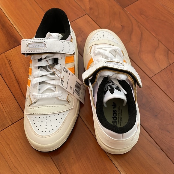 Adidas Forum 84 Low- Off White Orange Rush Purple Tint (size 37) - Picture 3 of 5